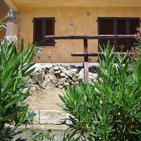 One-bedroom In I *